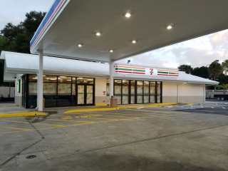 7-11 Hillsborough Ave